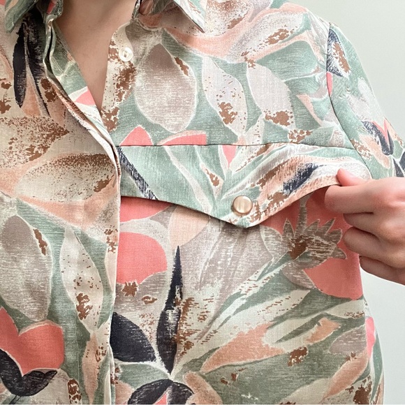 Vintage D’Allaird’s Floral Button Up Shirt - Picture 4 of 14